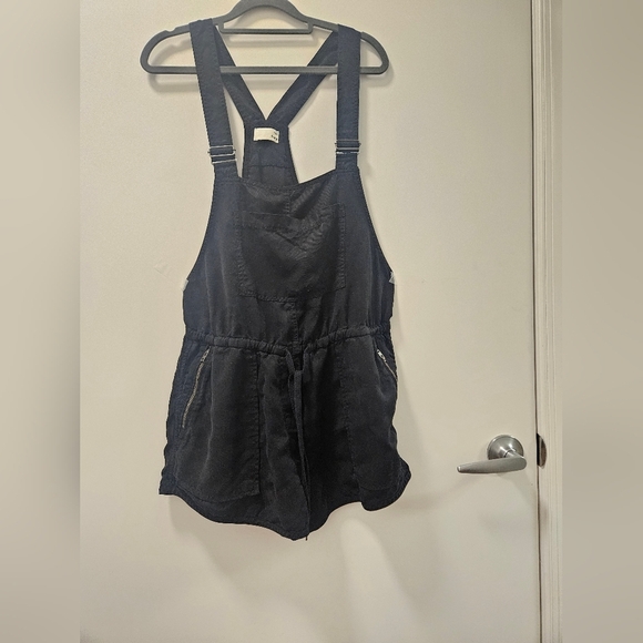 Aritzia Wilfred Free Beatriz Overall Romper - Picture 6 of 11
